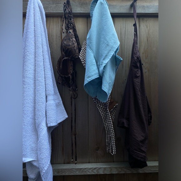 Meet your Posher, Sariya - Picture 1 of 1